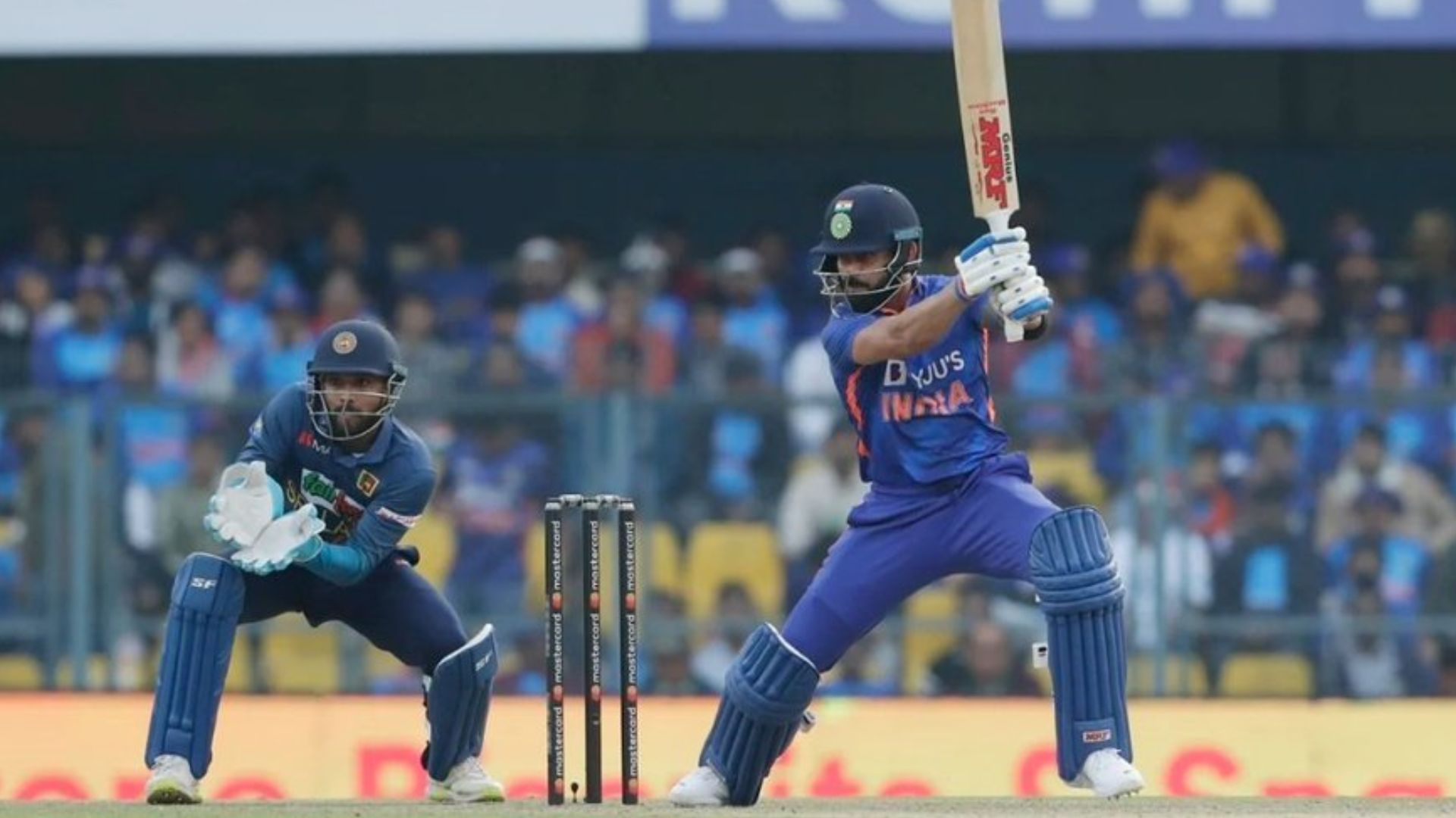 Virat Kohli Rd Century Virat Kohli Equals Sachin Tendulkar Record