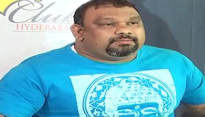 కత్తి మహేష్ కు ఆరు నెలల పాటు నగర బహిష్కరణ కత్తి మహేష్ కు ఆరు నెలల పాటు నగర బహిష్కరణ