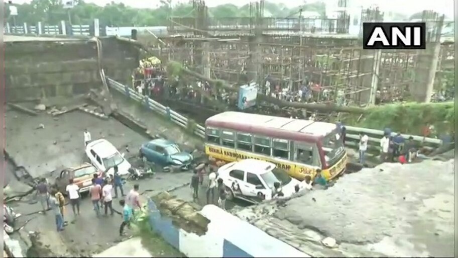 Kolkata bridge collapsed | బ్రేకింగ్ న్యూస్: కోల్‌కతాలో కుప్పకూలిన ...