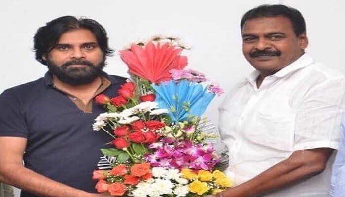 జనసేన గూటికి రాజోలు మాజీ ఎమ్మెల్యే? జనసేన గూటికి రాజోలు మాజీ ఎమ్మెల్యే?