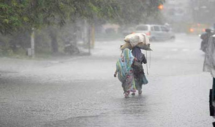 రాగల 24 గంటల్లో ఏపీలో భారీ వర్షాలు రాగల 24 గంటల్లో ఏపీలో భారీ వర్షాలు