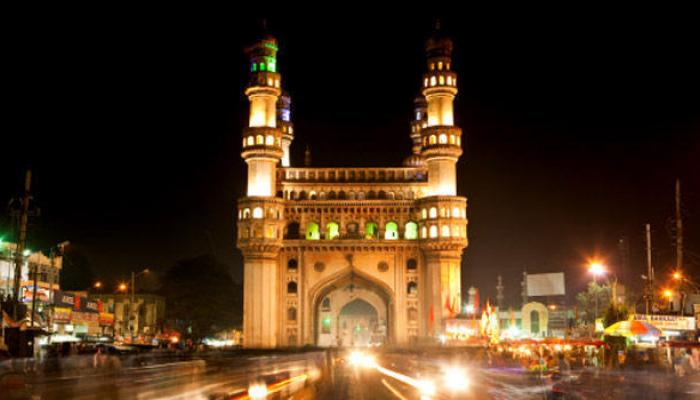 Images gallery of engineers hub 2019 New year celebrations | కొత్త సంవత్సరం వేడుకలు.. మందుబాబులకు సీపీ హెచ్చరికలు