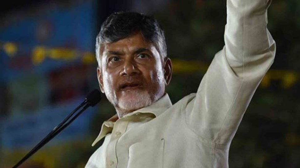 ఈబీసీలకు కేంద్రం ఇచ్చిన 10% రిజర్వేషన్లో 5% కాపులకు : చంద్రబాబు ఈబీసీలకు కేంద్రం ఇచ్చిన 10% రిజర్వేషన్లో 5% కాపులకు : చంద్రబాబు