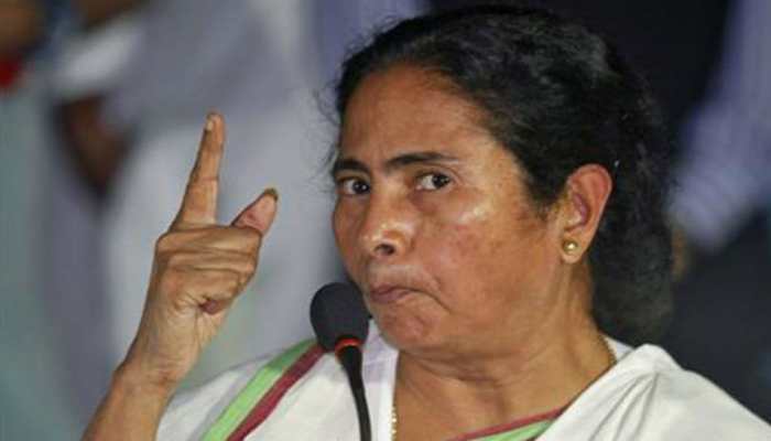 బీజేపీకి ఎన్ని సీట్లు వస్తాయో జోస్యం చెప్పిన మమత !! బీజేపీకి ఎన్ని సీట్లు వస్తాయో జోస్యం చెప్పిన మమత !!