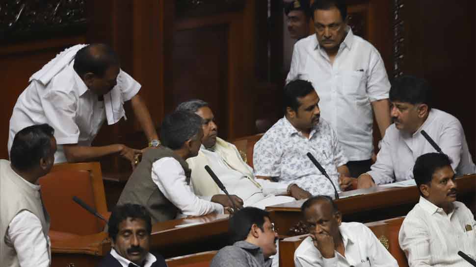 మెగా సీరియల్ ను తలపిస్తున్న కర్నాటక అసెంబ్లీ !! మెగా సీరియల్ ను తలపిస్తున్న కర్నాటక అసెంబ్లీ !!