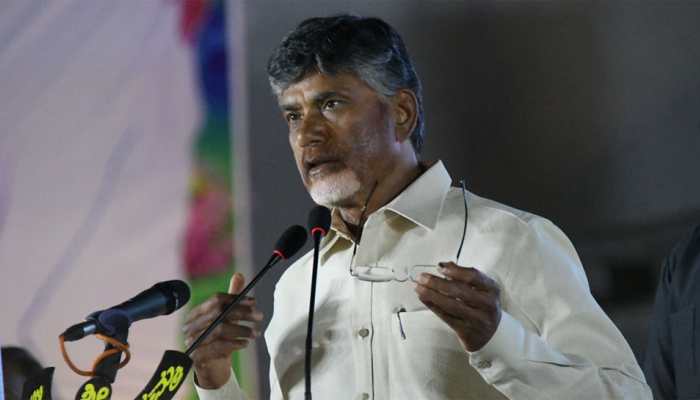 తెలంగాణ సర్కార్ ఓర్వలేకపోతోంది: చంద్రబాబు తెలంగాణ సర్కార్ ఓర్వలేకపోతోంది: చంద్రబాబు