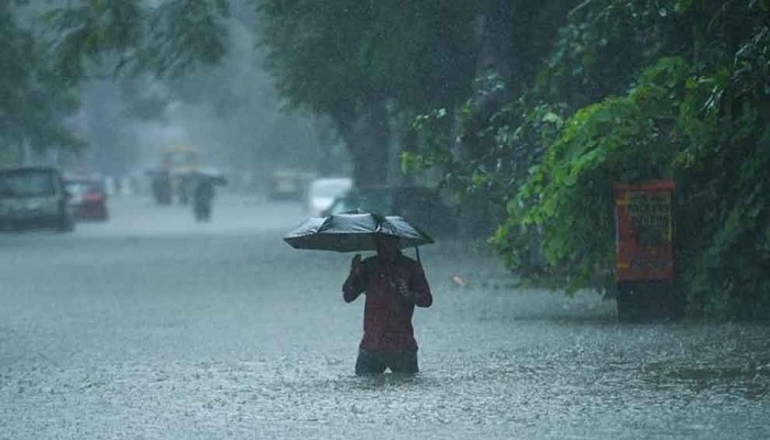 తుపాన్ ప్రభావంతో నేడు భారీ వర్షాలు