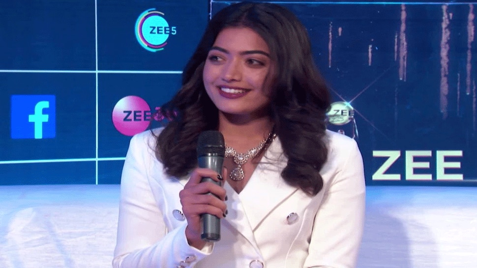Rashmika Mandanna`s remuneration : రష్మిక మందన్న పారితోషికం ఎంత.. ? Rashmika Mandanna`s remuneration : రష్మిక మందన్న పారితోషికం ఎంత.. ?