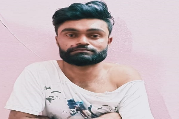 Minor girl raped in telangana: మైనర్ బాలికపై అత్యాచారం- యువకుడు అరెస్ట్ Minor girl raped in telangana: మైనర్ బాలికపై అత్యాచారం- యువకుడు అరెస్ట్