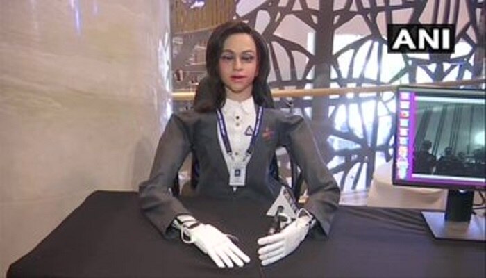 humanoid 'Vyommitra' to be placed in Gaganyaan : అంతరిక్షంలోకి సగం మానవ రూపం humanoid 'Vyommitra' to be placed in Gaganyaan : అంతరిక్షంలోకి సగం మానవ రూపం