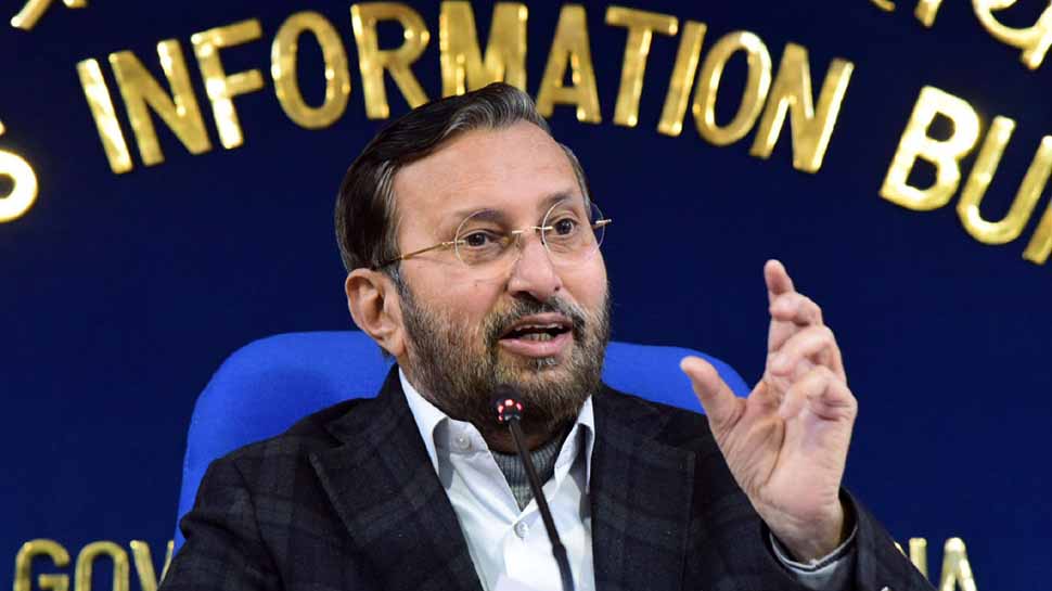 Prakash Javadekar on Shaheen Bagh protests : జిన్నా వలీ ఆజాదీ కావాలా లేక భారత్ మాతా కీ జై కావాలా.. ఏది కావాలో తేల్చుకోండి: ప్రకాశ్ జవదేకర్ Prakash Javadekar on Shaheen Bagh protests : జిన్నా వలీ ఆజాదీ కావాలా లేక భారత్ మాతా కీ జై కావాలా.. ఏది కావాలో తేల్చుకోండి: ప్రకాశ్ జవదేకర్