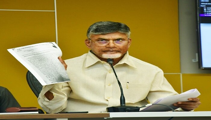 ఏపీ హైకోర్టు సంచలన నిర్ణయం: ఆ కేసు సీబీఐకి అప్పగింత, ఇరకాటంలో వైస్సార్సీపీ.... 