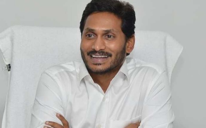 ఏపీలో మరో కొత్త పథకం.. నేడు వారి ఖాతాల్లోకి రూ.24 వేలు ఏపీలో మరో కొత్త పథకం.. నేడు వారి ఖాతాల్లోకి రూ.24 వేలు
