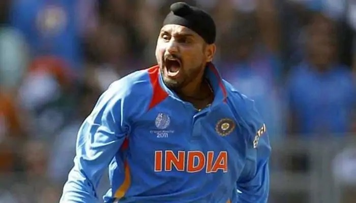 Harbhajan Singh: పాంటింగ్‌ బ్యాట్‌తో కొట్టేస్తాడేమో అనుకున్నా