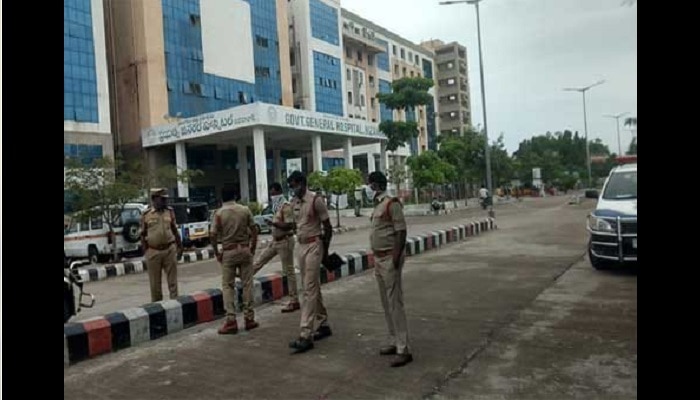 Covid-19: నిజామాబాద్ ప్రభుత్వ ఆసుపత్రిలో మృత్యుఘోష Covid-19: నిజామాబాద్ ప్రభుత్వ ఆసుపత్రిలో మృత్యుఘోష