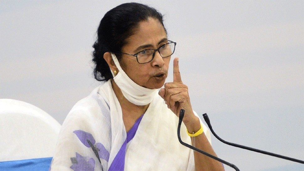 Mamata: యూపీ,కేంద్రంపై విరుచుకుపడిన మమతా బెనర్జీ