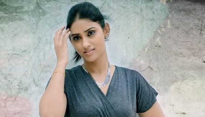 Sai Sudha: ఆధారాలు సమర్పించిన నటి సాయిసుధ Sai Sudha: ఆధారాలు సమర్పించిన నటి సాయిసుధ