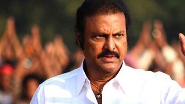 Mohan Babu ఫ్యామిలీకి వార్నింగ్.. నలుగురు యువకులు అరెస్ట్