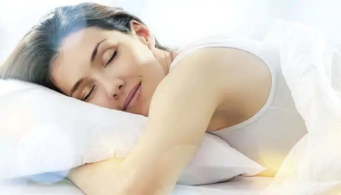 Sleeping Tips: ఆందోళన లేకుండా నిద్రపోవడానికి పాటించాల్సిన చిట్కాలు