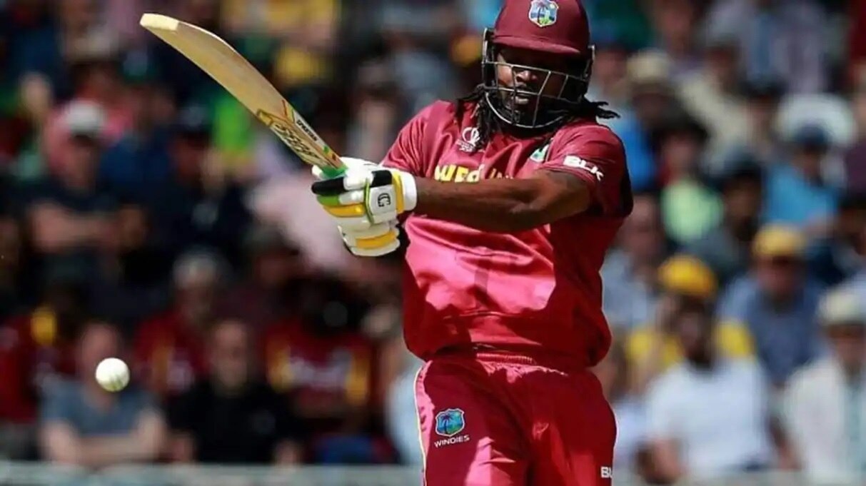 Chris Gayle: విధ్వంసక క్రికెటర్ క్రిస్ గేల్‌‌కు కరోనా నెగటివ్.. త్వరలో మరో పరీక్ష