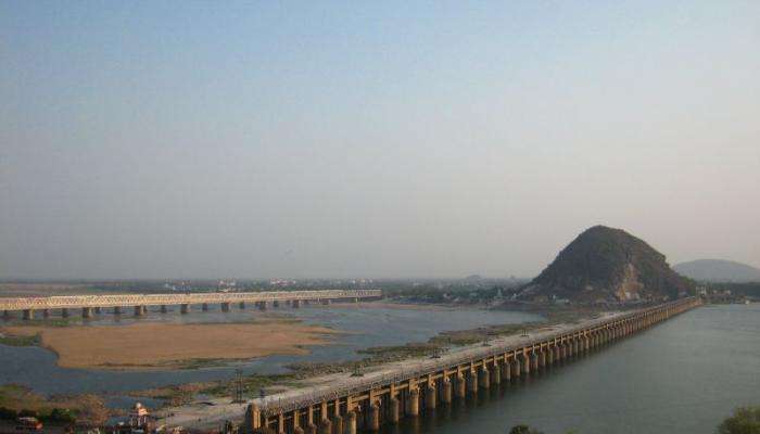 Krishna River: కృష్ణానదిపై మరో రెండు బ్యారేజ్ లకు గ్రీన్ సిగ్నల్ Krishna River: కృష్ణానదిపై మరో రెండు బ్యారేజ్ లకు గ్రీన్ సిగ్నల్