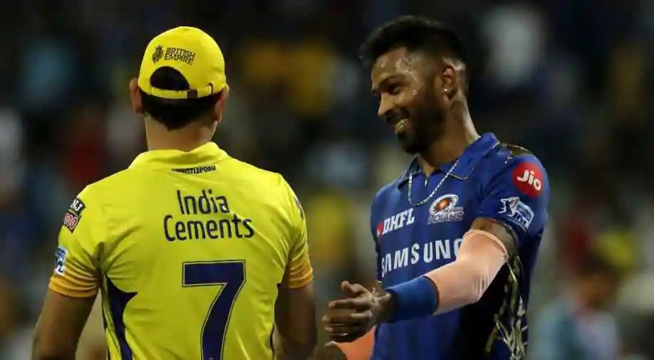 IPL 2020: ధోనిని ట్రోల్ చేసిన పాండ్యా... రిప్లై ఇచ్చిన డివిలియర్స్ IPL 2020: ధోనిని ట్రోల్ చేసిన పాండ్యా... రిప్లై ఇచ్చిన డివిలియర్స్