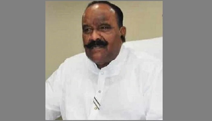 Nayani Narasimha Reddy Wife: తెలంగాణ మాజీ మంత్రి నాయని నరసింహా రెడ్డి సతీమణి ఇకలేరు