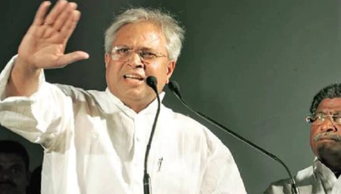 AP: పోలవరంపై ఇంప్లీడ్ పిటీషన్ వేసి కేసు వాదిస్తాను: ఉండవల్లి AP: పోలవరంపై ఇంప్లీడ్ పిటీషన్ వేసి కేసు వాదిస్తాను: ఉండవల్లి