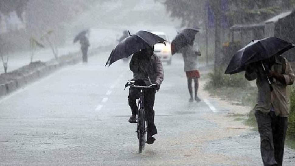 AP Rains: ఏపీకి భారీ వర్ష సూచన.. ఆ జిల్లాల్లో అలర్ట్