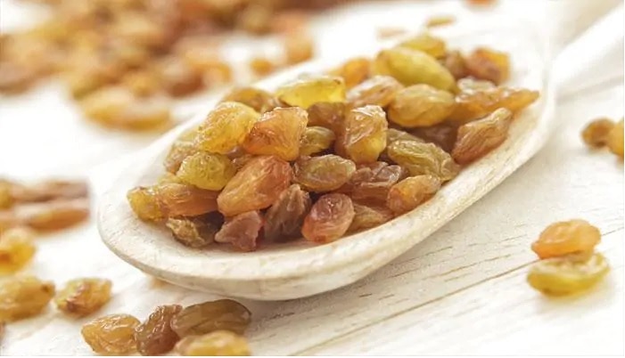 Health Benefits of Raisins: ఎండుద్రాక్షతో కలిగే లాభాలేంటో తెలిస్తే..ఆశ్చర్యపోతారు