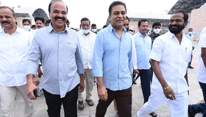 KTR in TRS Plenary: తెలంగాణ పథకాల్ని కేంద్రం అమలు చేస్తోంది: కేటీఆర్‌