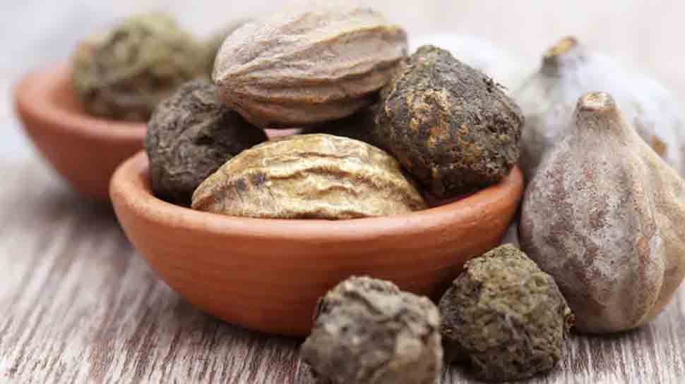 Benefits of Triphala Churna: సర్వరోగనివారిణి &quot;త్రిఫల చూర్ణం&quot; నమ్మట్లేదా..? అయితే ఇది చదవండి!