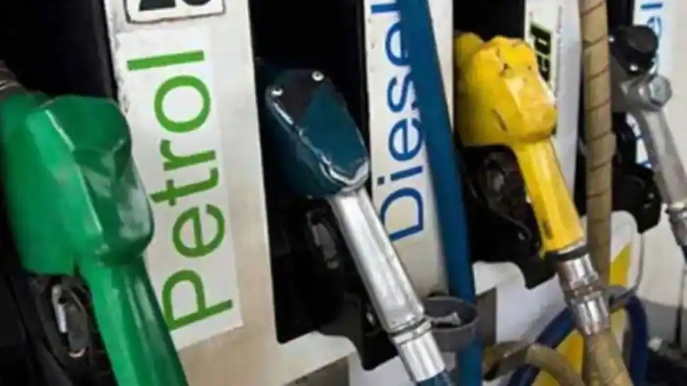 Petrol, Diesel prices: కేంద్రం దీపావళి కానుక.. పెట్రోల్‌, డీజిల్ ధరల తగ్గింపు