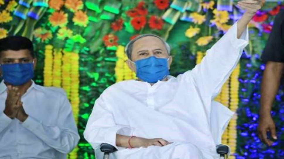 Naveen Patnaik: ఒడిశా సీఎం కాన్వాయ్​పై కోడిగుడ్ల దాడి...ఎవరు చేశారంటే..