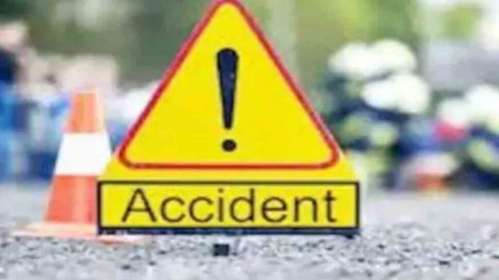 Road accident: జనగామ జిల్లాలో ఘోర రోడ్డు ప్రమాదం..ఒకే కుటుంబానికి చెందిన ముగ్గురు దుర్మరణం..