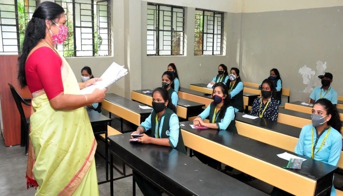 Telangana Schools Reopen: జనవరి 31 నుంచి స్కూల్స్ రీఓపెన్ చేసే ఆలోచనలో కేసీఆర్ సర్కారు