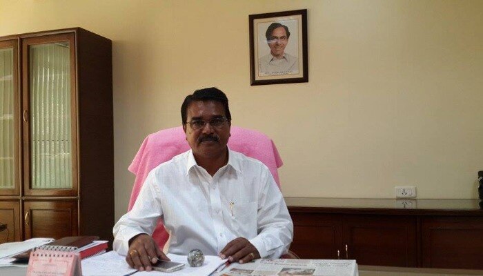 Minister Niranjan Reddy: రెండోసారి కరోనా బారినపడ్డ మంత్రి నిరంజన్ రెడ్డి...