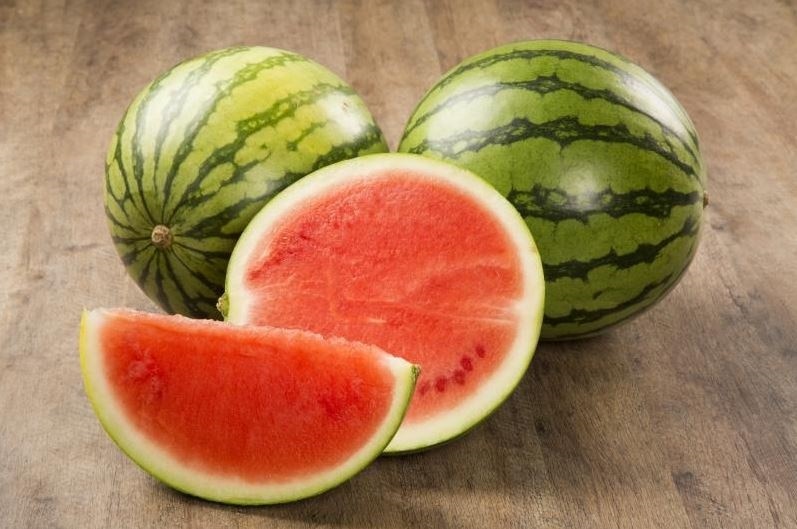 Watermelon Benefits Benefits of eating watermelon to the body