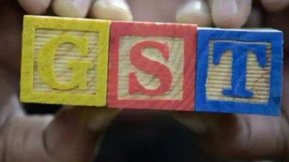 GST Council: జీఎస్​టీ కనీస శ్లాబు 5 శాతం నుంచి పెంపు?