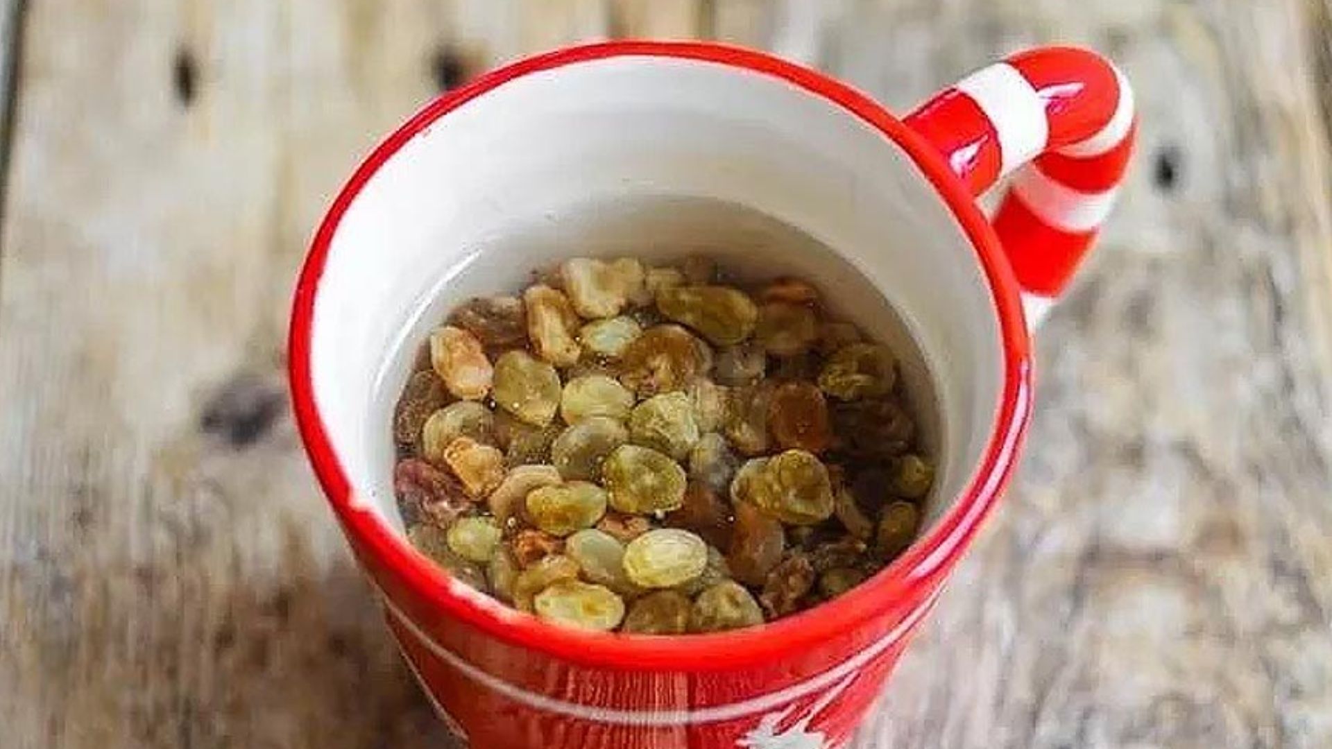 Raisin Water Benefits: ఎండుద్రాక్ష నీరు శరీరానికి ఎంత మేలో తెలుసా..!