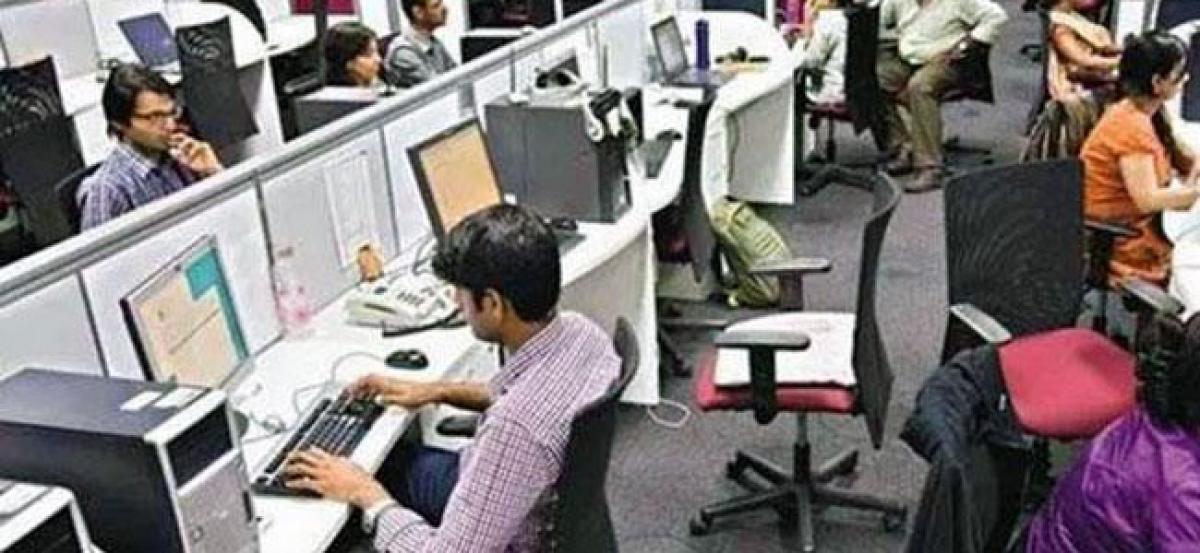 వారానికి నాలుగు రోజులే వర్కింగ్ డేస్..The Pros and Cons of a 4 Day Working Week 