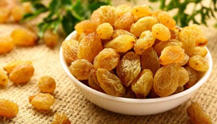  Raisins Health Benifits: ఎండు ద్రాక్షతో ఎన్నో ఆరోగ్య ప్రయోజనాలు... రోజూ ఎండుద్రాక్ష తీసుకుంటే ఆ వ్యాధులు రమ్మన్నా రావు... 