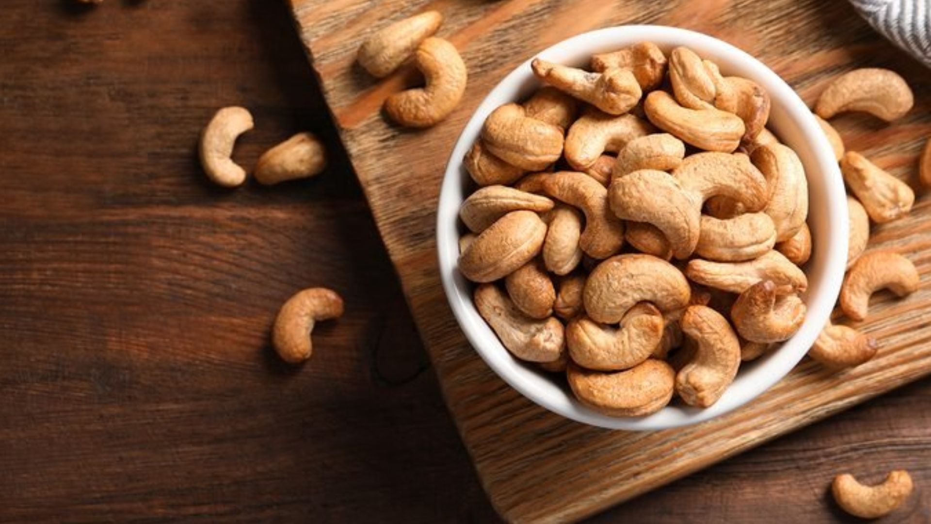 high-cholesterol-eating-cashew-nuts-does-not-increase-cholesterol-and