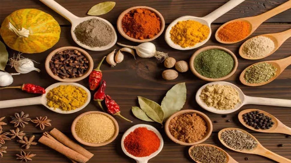 Kitchen hacks and its benefits, add these spices to your regular dishes