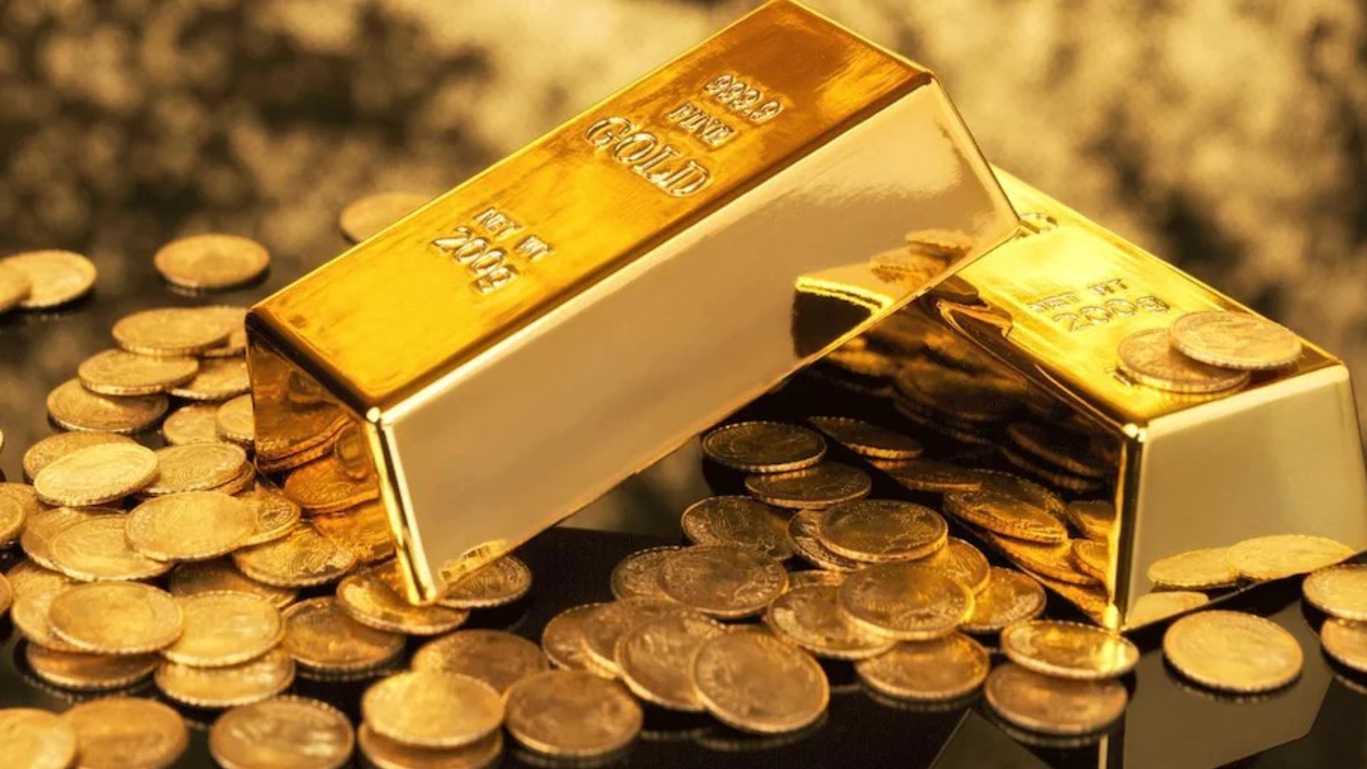 Gold Price Today 15 August: పెరుగుతున్న బంగారం ధరలకు బ్రేక్.. హైదరాబాద్‌లో నేటి పసిడి రేట్లు ఇలా ఉన్నాయి!