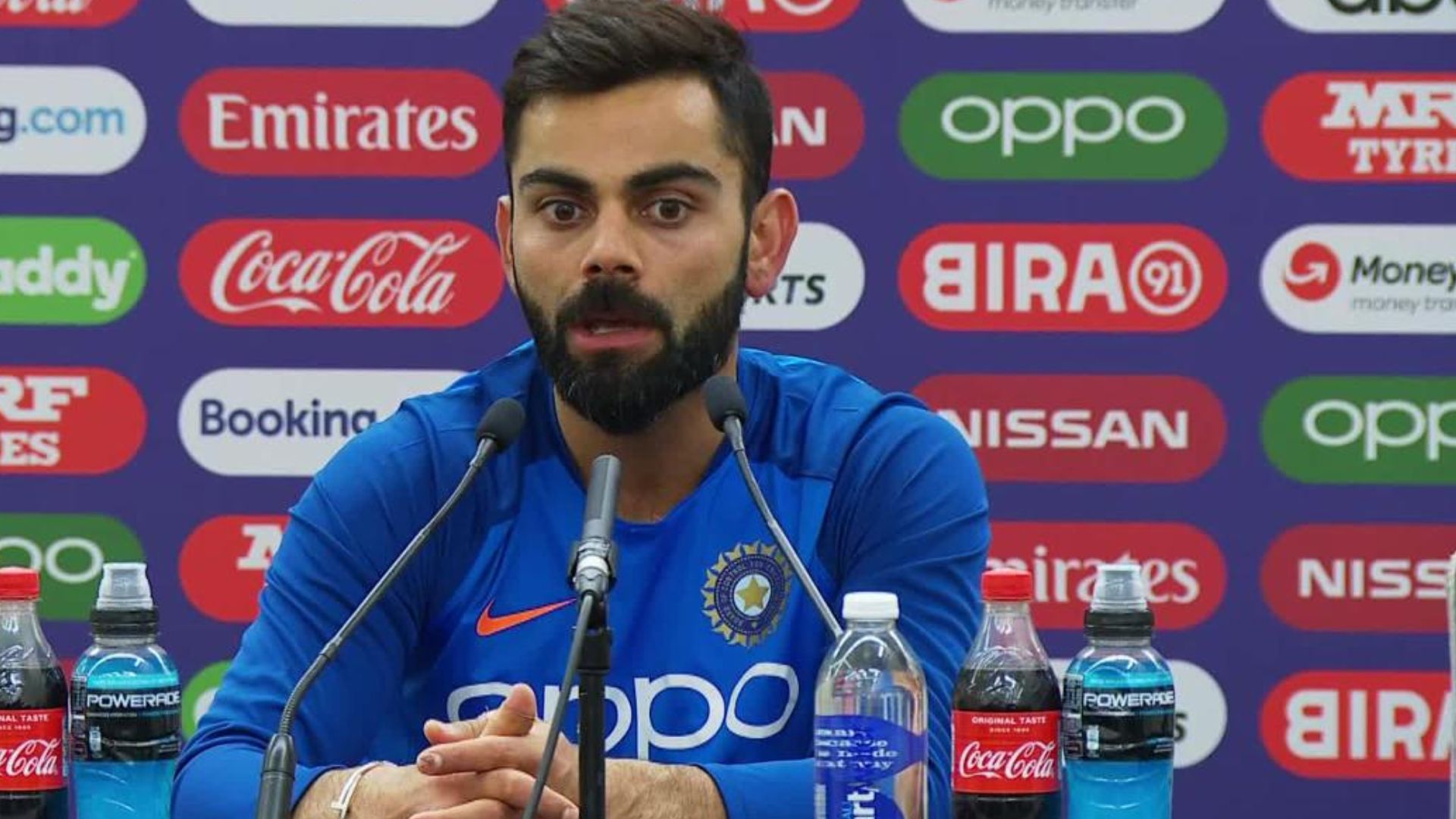 MS Dhoni - Virat Kohli: ధోనీ తప్ప ఎవరూ నాకు మెసేజ్‌లు పంపలేదు.. టీవీలలో కూర్చుని చెత్తవాగుడు వాగకండి: కోహ్లీ