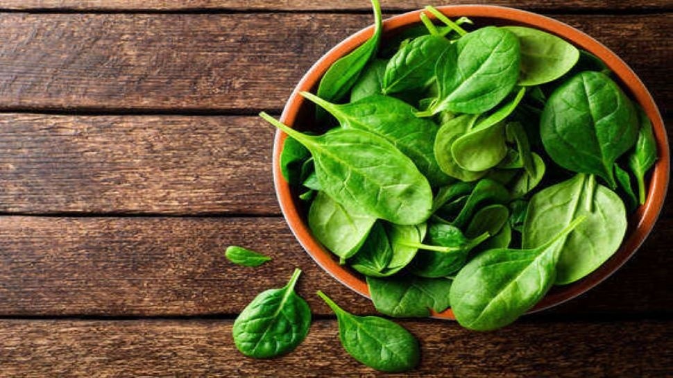 Spinach health benefits and tips to check dangerous diseases like high