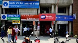 Banks Minimum Balance: మినిమమ్ బ్యాలెన్స్, జరిమానాల సమస్య ఇక లేనట్టేనా