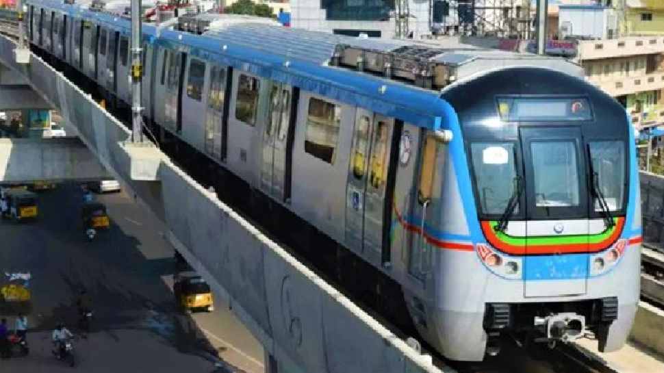 Metro Rail Time Extended: హైదరాబాద్ మందుబాబులకు గుడ్ న్యూస్.. అర్ధరాత్రి రెండింటిదాకా మెట్రో రైలు సర్వీసులు! 