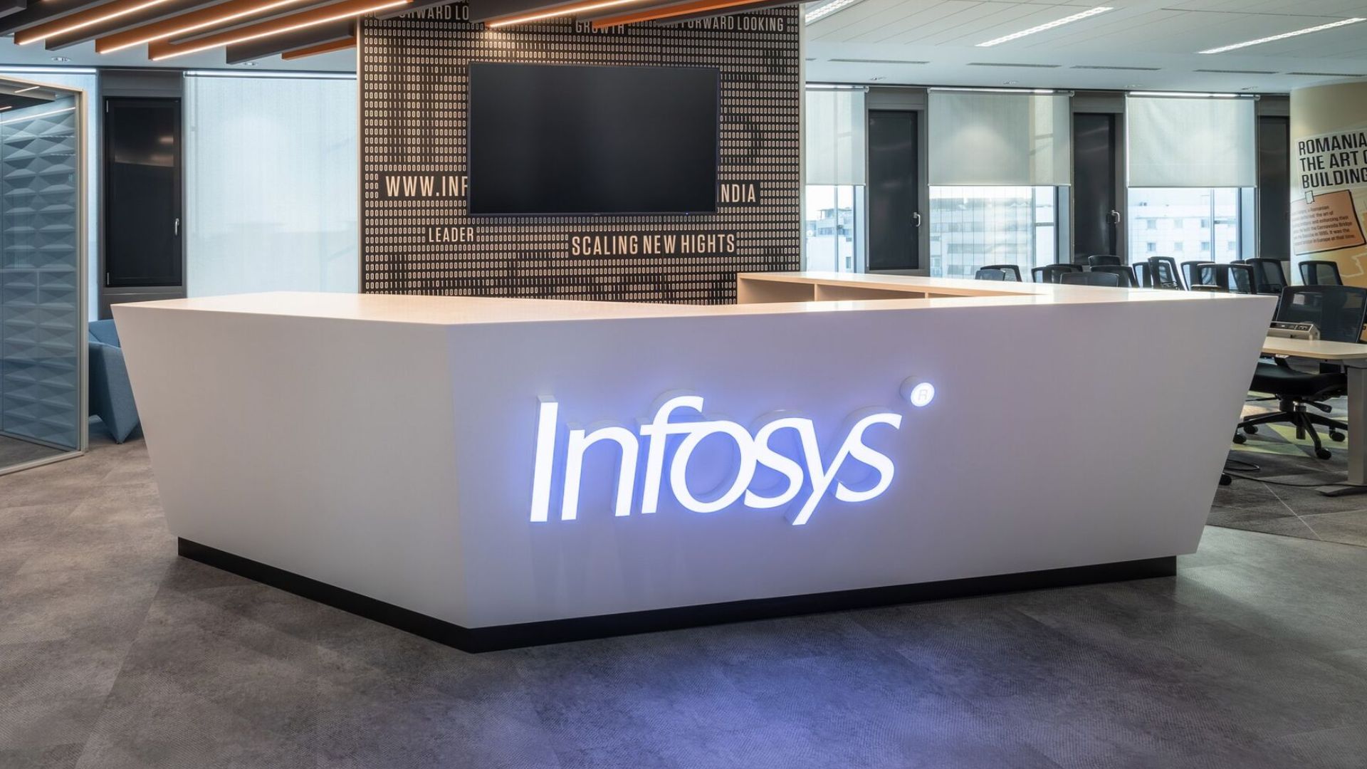Infosys Reception Infosys Fresher Employees 2023: Infosys fires 600 Trainees after fail ...